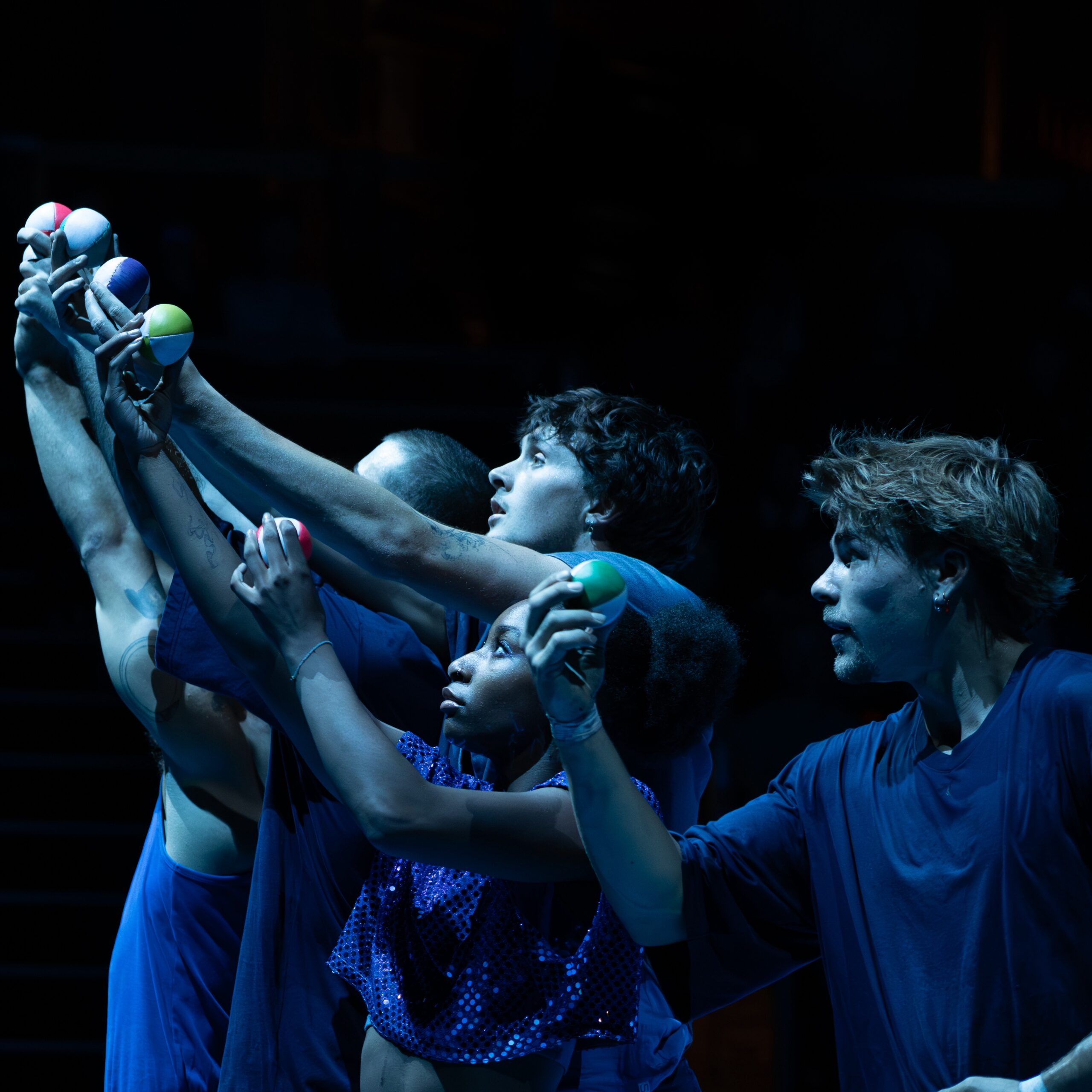 Pierre Rigal & l&rsquo;Académie Fratellini_Fraternel.le (copyright Justine Caron)